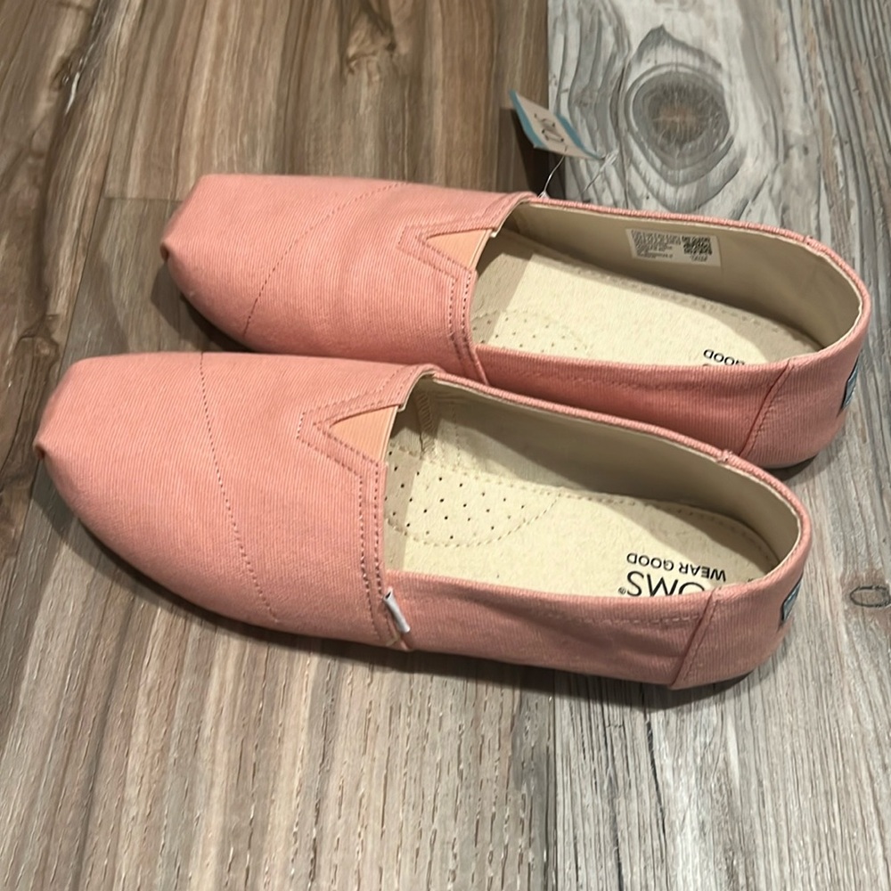 Pink blush canvas Toms